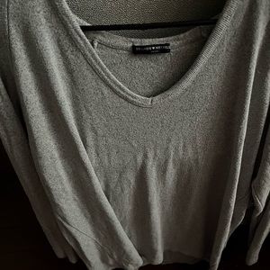 Brandy Melville O/S Oversized Long Sleeve Sweater in Grey🩶